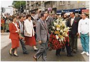 Cerimónia de homenagem com a colocação de flores no Monumento aos Perseguidos.