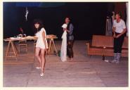 Cena da peça de teatro "Riego" na Casa da Cerca.