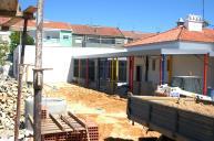 Obras de construção do Jardim de Infância da Escola Básica do Primeiro Ciclo n.º 1 do Feijó.  