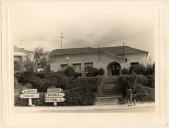 Edifício da junta de freguesia de Caparica.