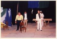 Cena da peça de teatro "Riego" na Casa da Cerca.