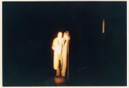Cena da peça de teatro "Olhares de perfil".