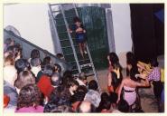 Cena da peça de teatro "Riego" na Casa da Cerca.