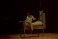 Cena da peça de teatro "Comunidade".