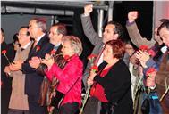 Figuras do concelho no palco das comemorações do 25 de abril.
