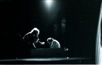 Cena da peça de teatro "Story of Beauty".