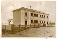 Escola Primária da Costa de Caparica tipo "Plano Centenário".