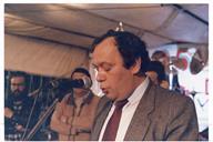 Discurso do Presidente da Câmara Municipal de Almada, José Martins Vieira, no palco da cerimónia das comemorações do 25 de abril em Almada.