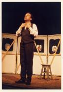Cena da peça de teatro "Mário Gin-Tónico".