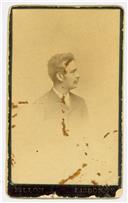 Retrato de João Teotónio Pereira Júnior em jovem adulto. 