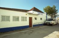 Traseiras do edifício do Centro Social Comunitário e Paroquial de São José, Charneca de Caparica.