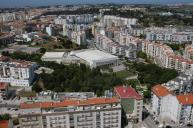 Vista aérea do Complexo Municipal dos Desportos Cidade de Almada, Feijó.