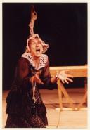 Cena da peça de teatro "Riego" na Casa da Cerca.