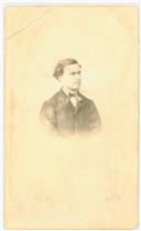 Retrato de João Teotónio Pereira Júnior em jovem.