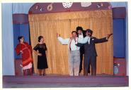Cena da peça de teatro "Ópera dos três vinténs".