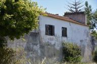 Edifício anexo da Quinta de Santa Teresa, Charneca de Caparica.