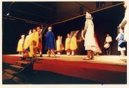 Cena da peça de teatro "Auto da Floripes".