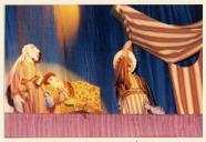 Cena da peça de teatro com marionetas "Histórias de Hakim".
