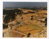 Vista aérea das obras de construção e instalação do Aterro Sanitário de Vale Milhaços, Corroios, Seixal.