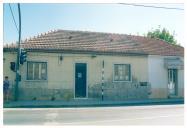 Edifício da antiga Junta de Freguesia da Charneca de Caparica.
