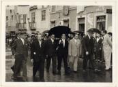Desfile de diversas entidades civis na Rua Capitão Leitão, Almada.