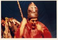 Cena da peça de teatro "O diabinho da mão furada".