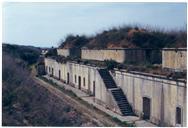 Corredores das edificações do Forte de Alpena.