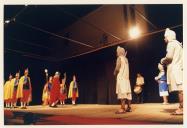 Cena da peça de teatro "Auto da Floripes".