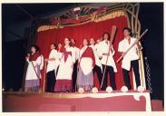 Cena da peça de teatro "Um cálice de Porto".