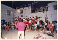 Espetáculo de rua no pátio Prior do Crato.