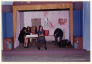 Cena da peça de teatro "Ópera dos três vinténs".