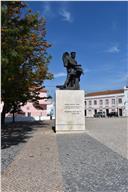 Monumento a Fernão Mendes Pinto.