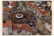Vista aérea do Mercado Municipal de Almada.
