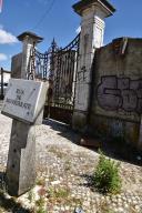 Portão de entrada da Quinta de Monserrate, Charneca de Caparica.