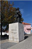 Monumento a Fernão Mendes Pinto.