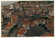 Vista aérea da zona do Mercado Municipal de Almada.