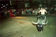 Cena da peça de teatro "Toreros, majas y otras zarandajas".