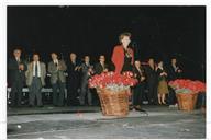 Cerimónia no palco das comemorações do 25 de abril na Praça da Liberdade.