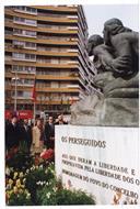 Cerimónia de homenagem no Monumento aos Perseguidos, Praça do MFA.