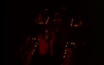 Plateia e cena da peça de teatro "Las criadas".