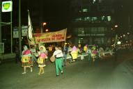 Desfile de abertura da V Festa do Teatro de Almada.