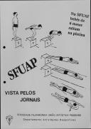 Compilação de recortes de jornal, referentes à natação.